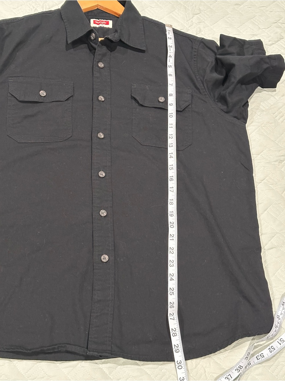 Wrangler Black Short-Sleeve Casual Button-Down Shirt - Picture 7 of 7